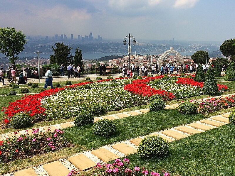 Big Çamlıca Hill