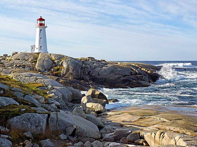 Peggys Point Lighthouse