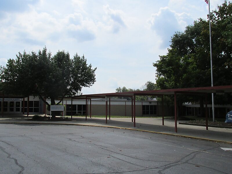 Amelia High School in Clermont County, Ohio Sygic Travel