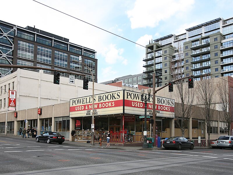 Powells City Of Books In Portland Usa Sygic Travel 