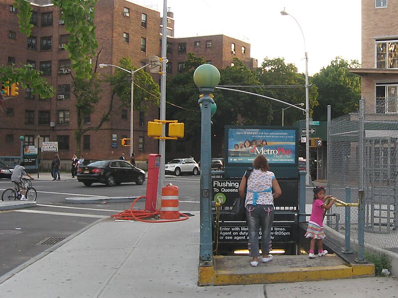 Flushing Avenue station in Brooklyn, New York City, United States Sygic Travel