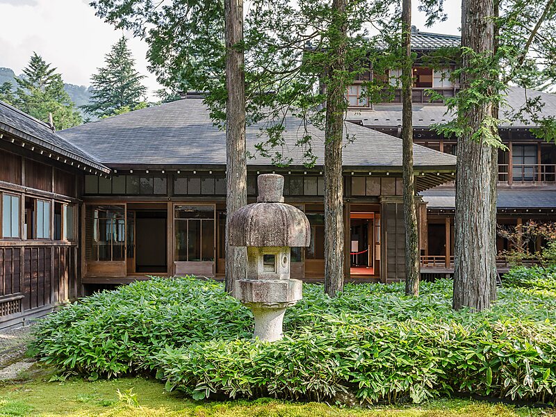 Tamozawa Imperial Villa Memorial Park