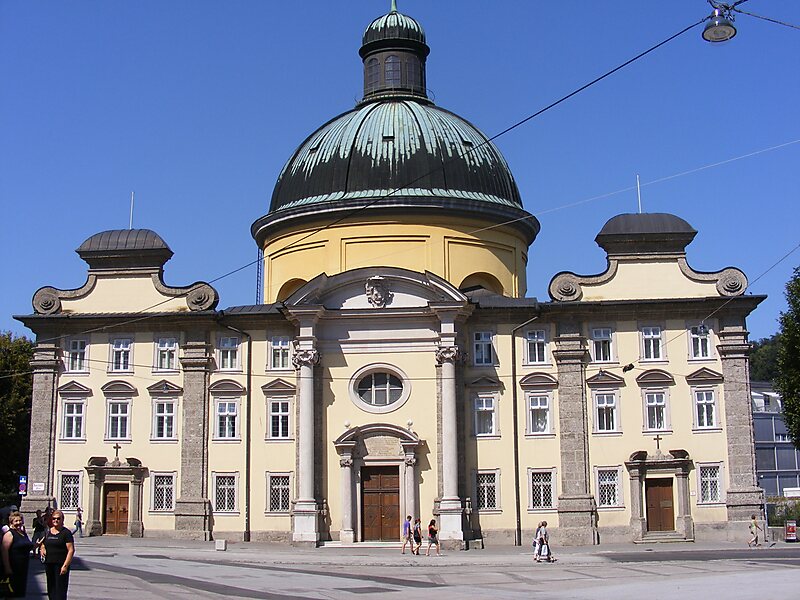 Kajetanerplatz und Schanzlgasse