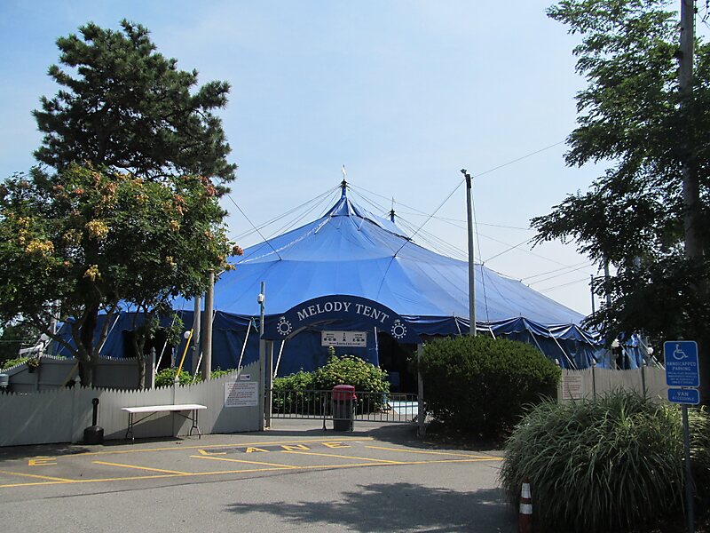 Cape Cod Melody Tent in Barnstable Sygic Travel