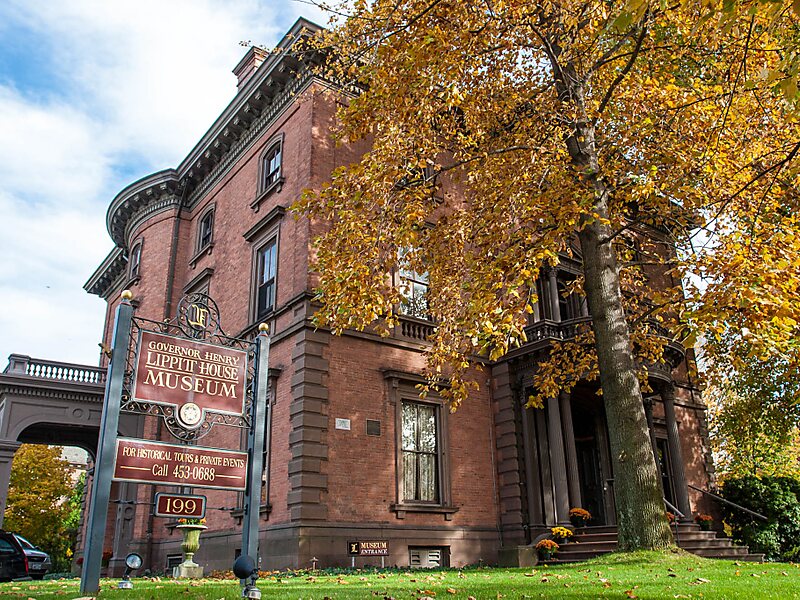 Governor Henry Lippitt House Museum