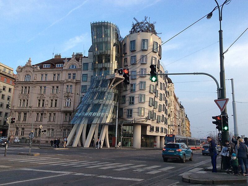 Das Tanzende Haus In Prager Neustadt Tschechien Sygic Travel