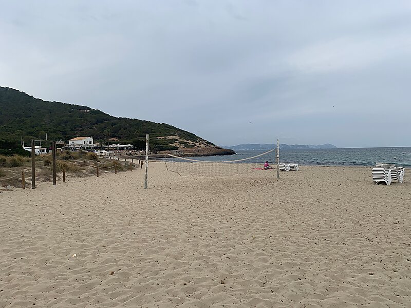 Es Cavallet beach