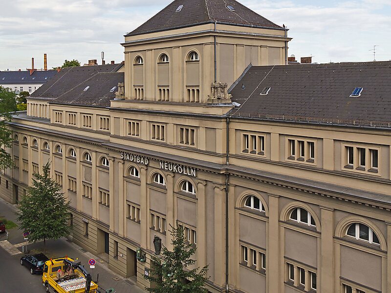 Neukölln Swimming Pool