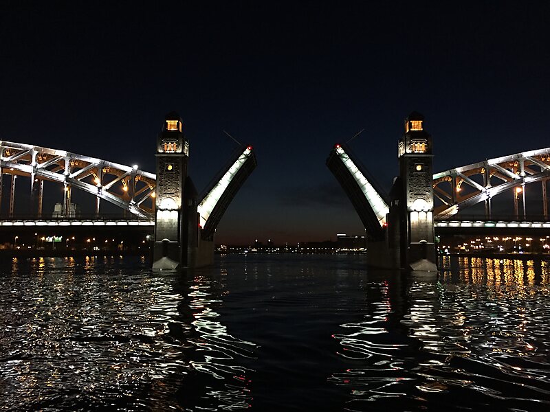 lift boat trips