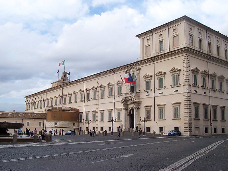 Quirinal Palace in Trevi, Rome, Italy | Tripomatic