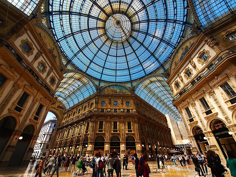 Louis Vuitton shop. Galleria Vittorio Emanuele II. Milan, Italy