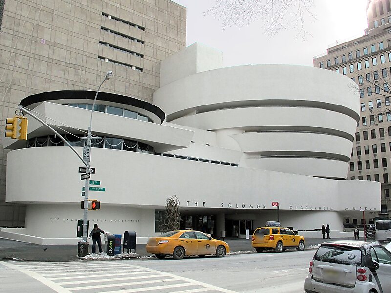 Solomon R Guggenheim Museum In Manhattan New York City