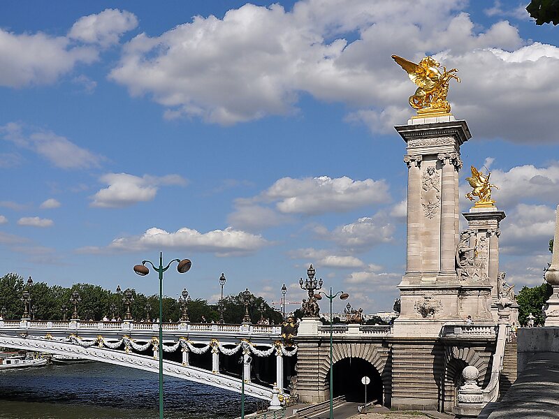 Alexandre III Bridge - Paris, Fransa | Tripomatic