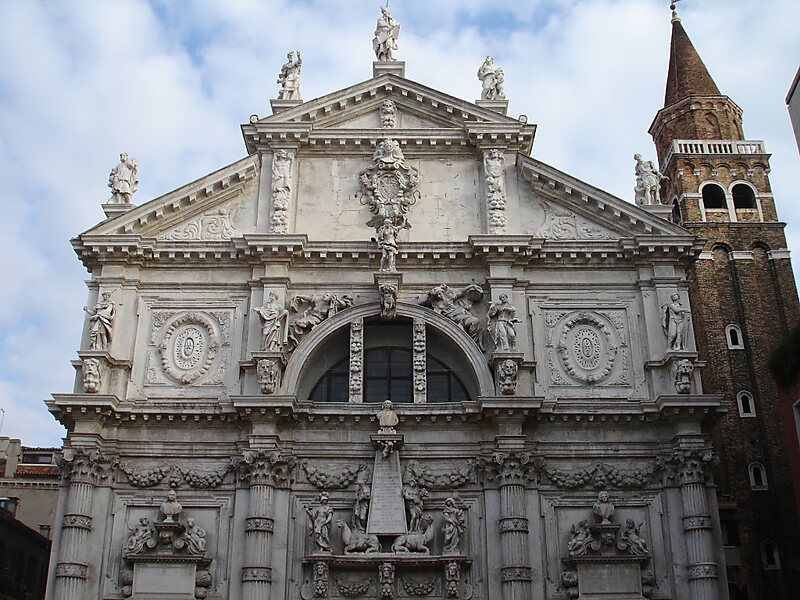 Церковь Сан-Моизе