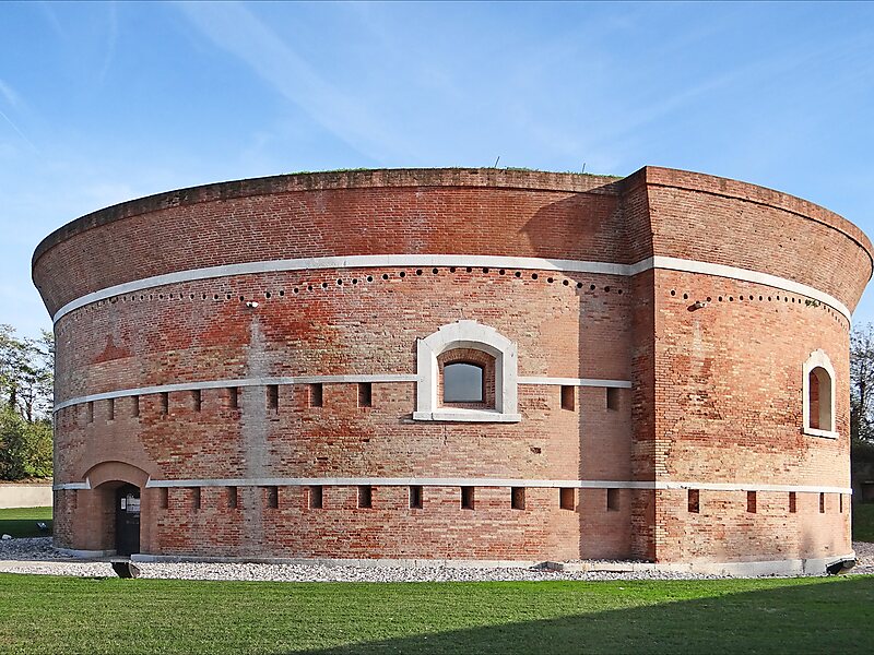 Maximilian Tower in Venice, Italy | Sygic Travel