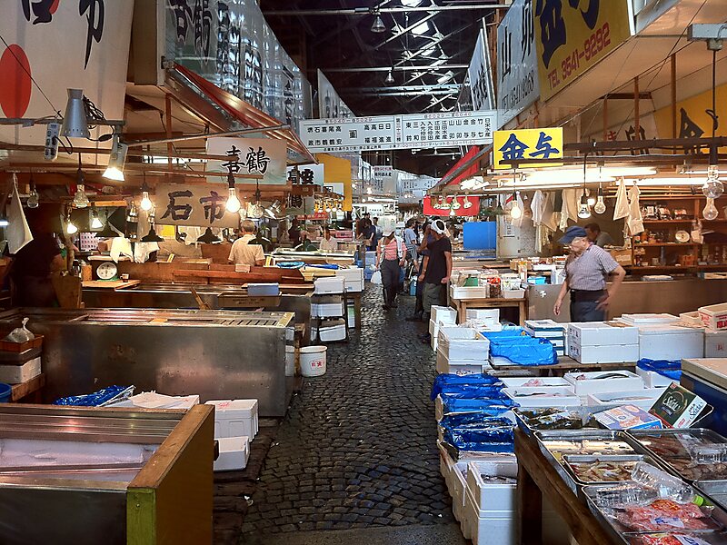 Image result for Mercado de pescado de Tsukiji