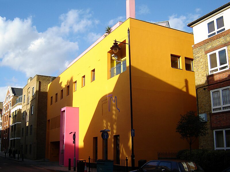 Fashion and Textile Museum