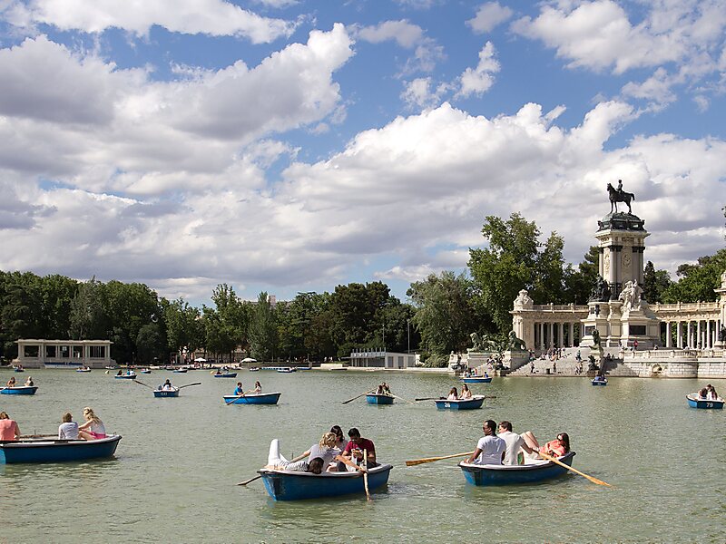 Accessible Boats in Retiro Park