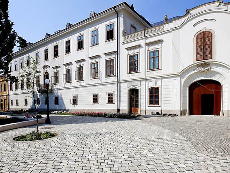 Érseki palotaegyüttes