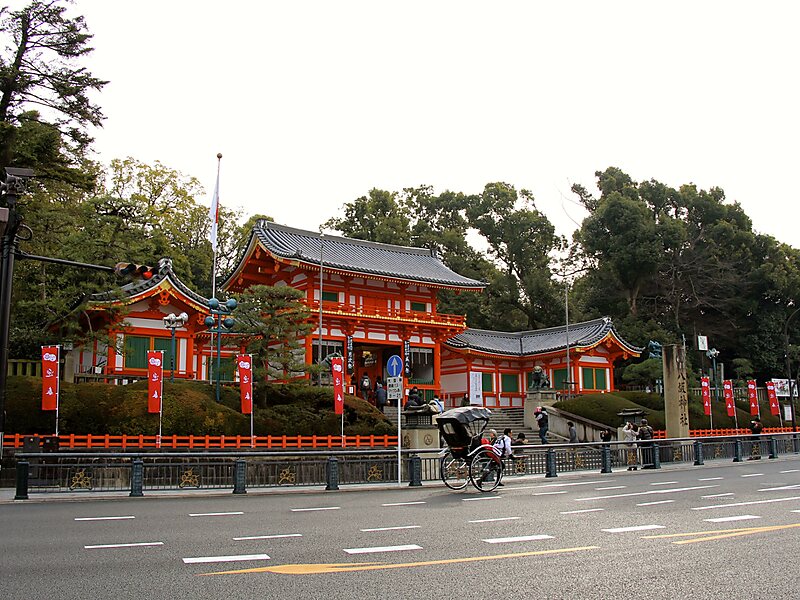 Ясака дзиндзя