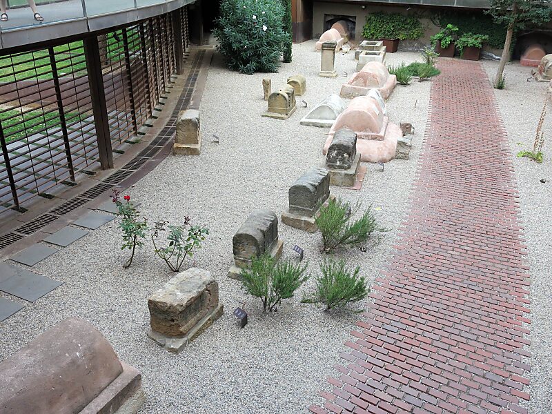 Via Sepulcral Romana