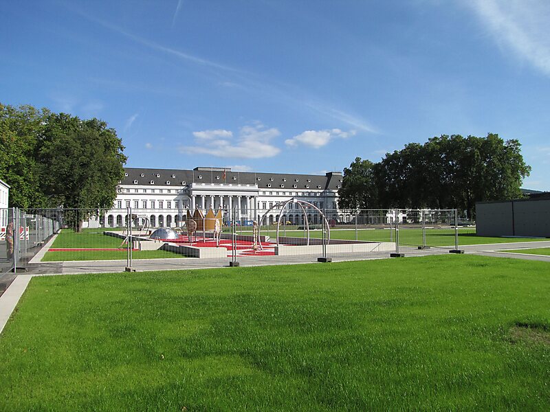 德国科布伦茨大学图片