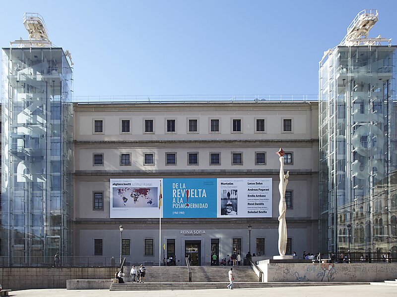 Musée national centre d'art Reina Sofía - Embajadores, Madrid, Espagne ...