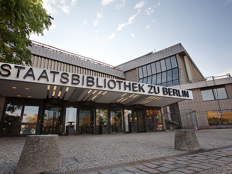 Berlin State Library in Mitte, Berlin, Germany | Tripomatic