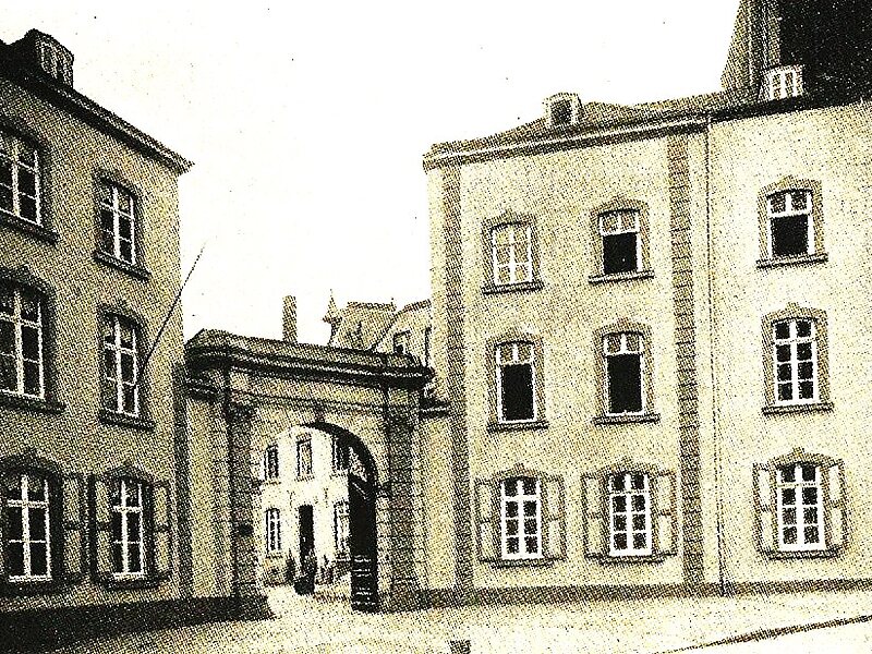 Torbogen des Klosterather Hofs