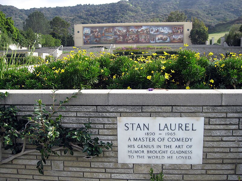 Stan Laurel