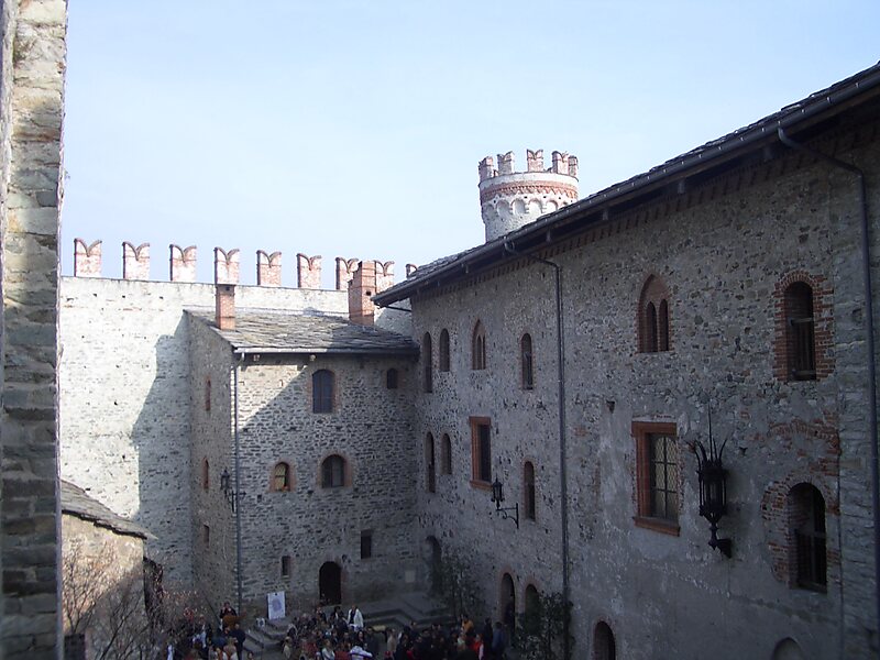 Montalto Dora Castle