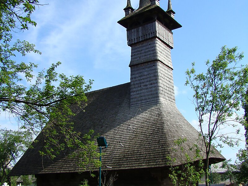 Church of the Holy Archangels, Rogoz