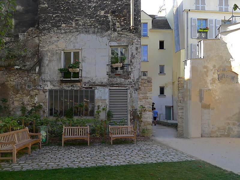 Rosiers–Joseph Migneret Garden