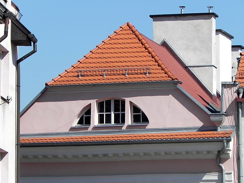 Kamienica przy pl. Bolesława Chrobrego 32 w Kłodzku