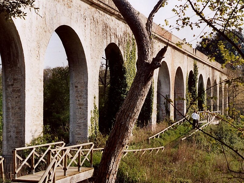Aqueduct of Colognole