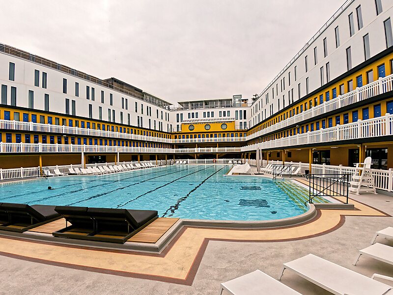 Piscine Molitor Paris France Sygic Travel