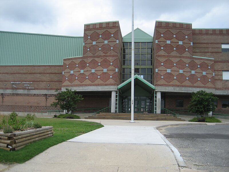 Benjamin Franklin High School in New Orleans Sygic Travel