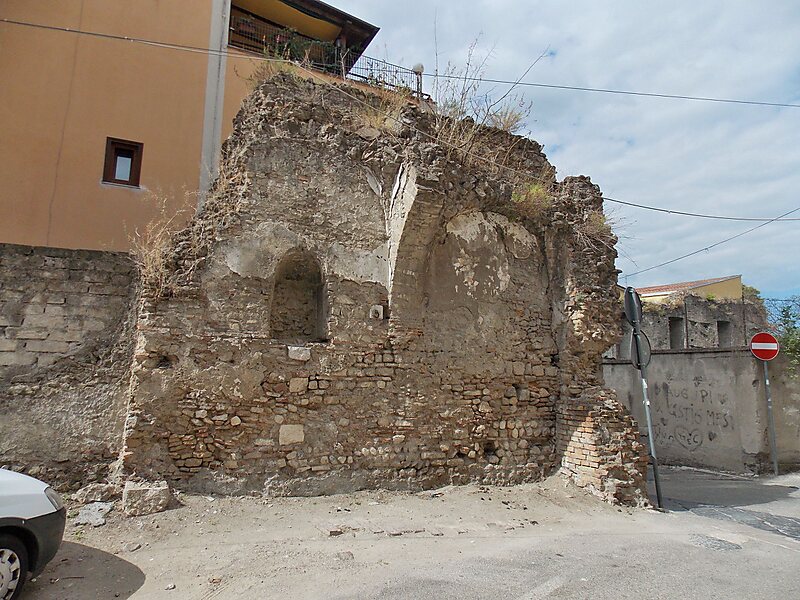 Terme romane - resti della chiesa di San Pietro delle Monache