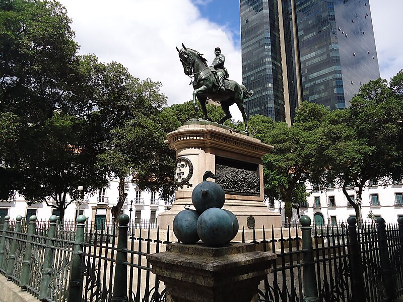 General Osório Statue