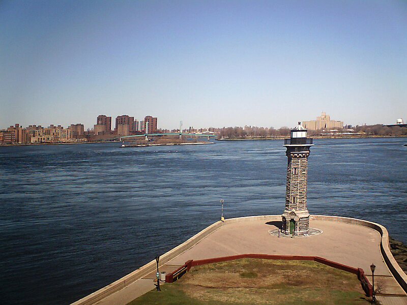 Faro de Blackwell Island en Manhattan, Nueva York Sygic Travel