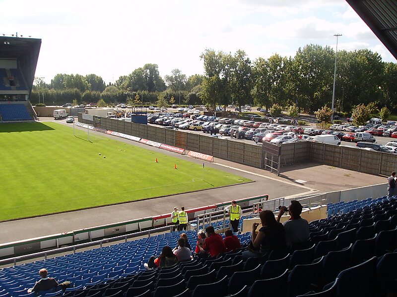 Kassam Stadium in Oxford, UK | Tripomatic