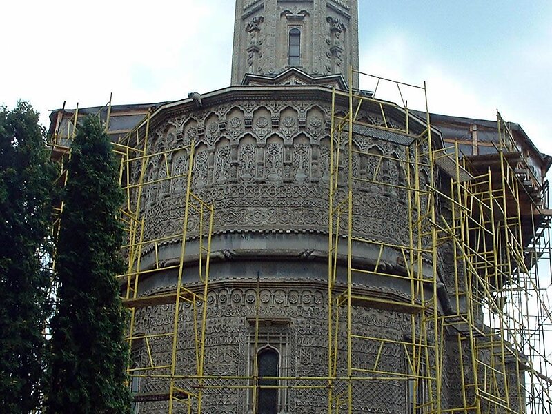 Trei Ierarhi Monastery