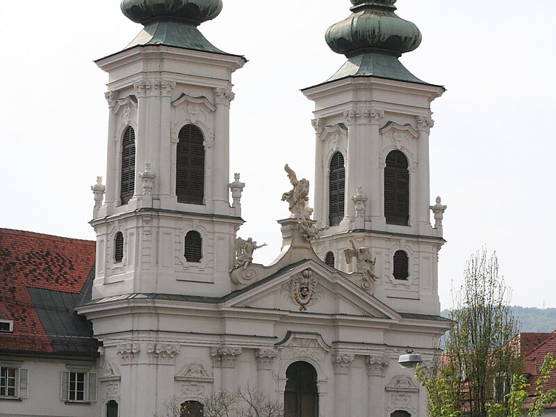 Mariahilfer Kirche