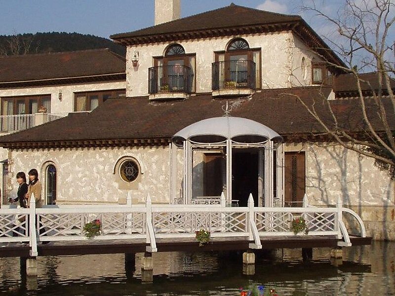 Hakone Glass no Mori