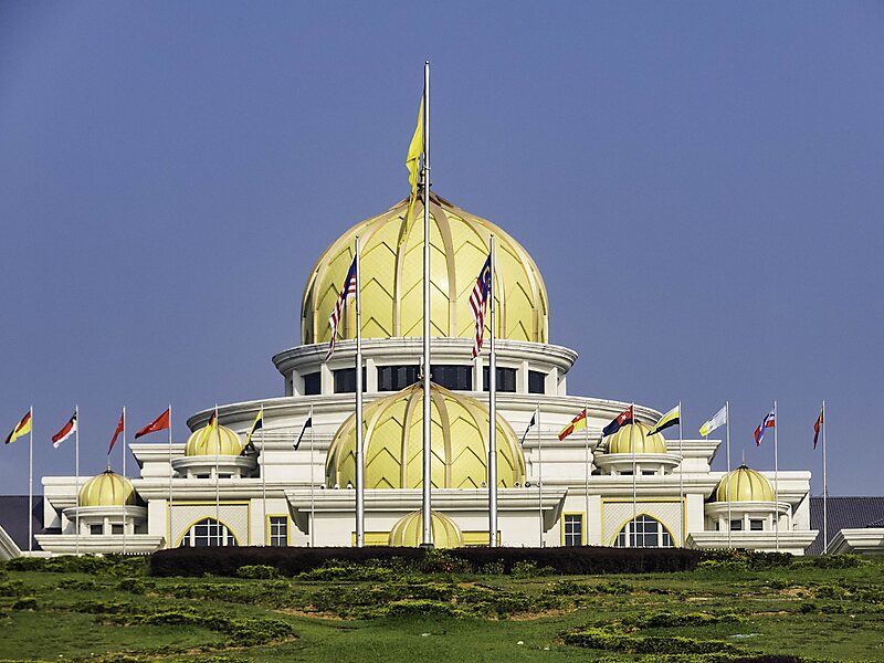 Istana Negara, Jalan Istana : Malay Rulers Arrive At Istana Negara For