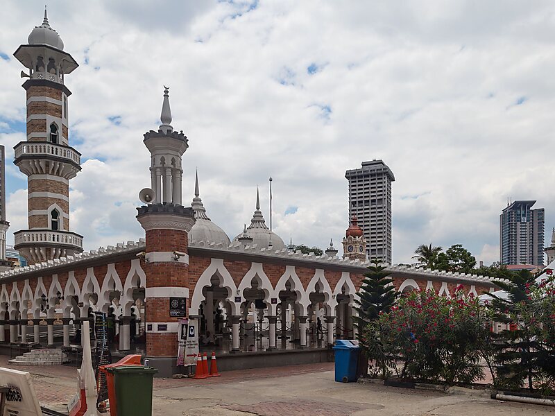 Sultan Abdul Samad Jamek Mosque in Kuala Lumpur, Malaysia | Sygic ...