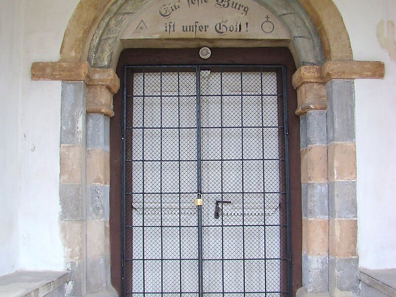 Báznai erődtemplom