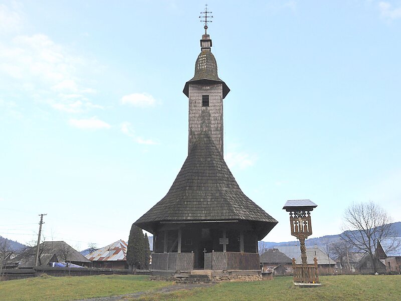 Ruszpolyánai fatemplom