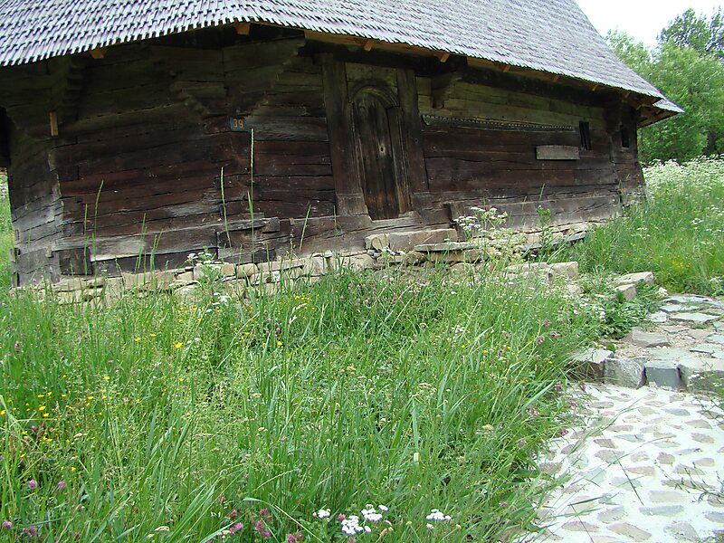 Szent Mihály és Gábriel arkangyalok fatemplom