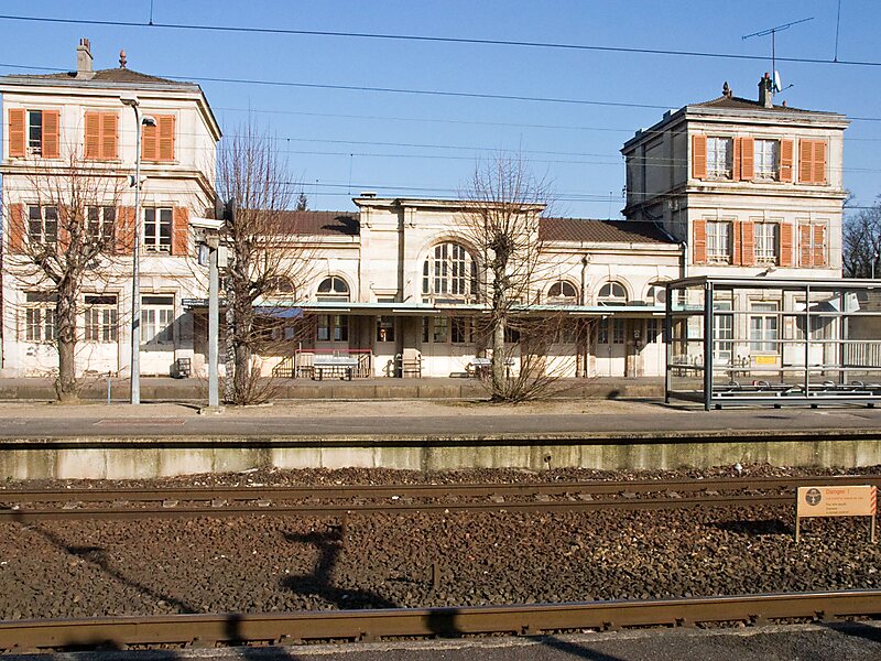 Gare d'OrrylaVille Coye OrrylaVille, France Sygic Travel